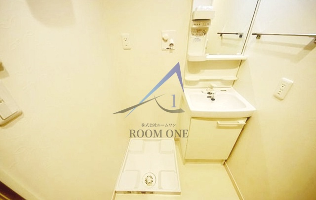 フォンターナ狛江Ⅱの洗面所|洗面台です。