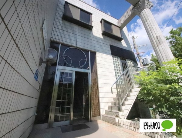 シャンテムーランのエントランス