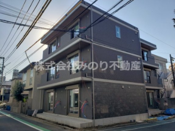 リーヴェル新小岩プレミオの外観