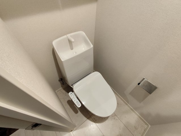 リーヴェル新小岩プレミオのトイレ