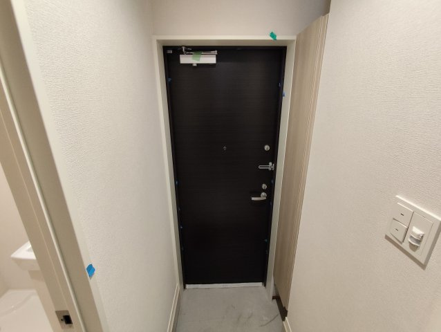 リーヴェル新小岩プレミオの玄関