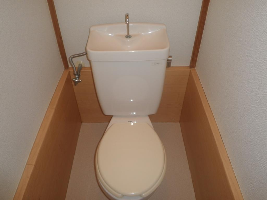 メイワのトイレ|ゆったりとした空間のトイレです