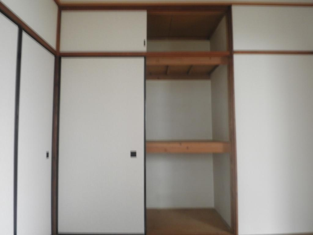 メイワの収納|ちょっとした収納スペースも充実しています