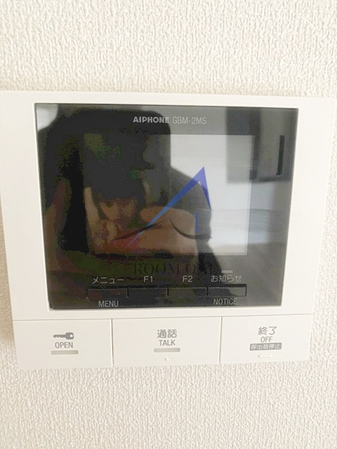 ゆりの木テラス経堂のセキュリティ|モニター付きインターホンです。