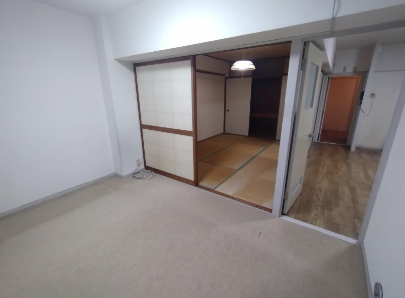 塩屋住宅3号棟の洋室