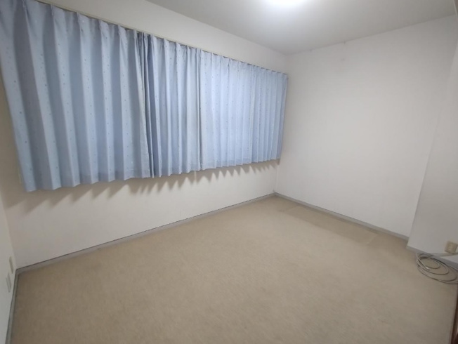 【洋室】 | 塩屋住宅3号棟