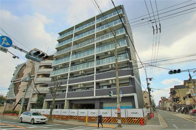 グランツ鶴見の外観