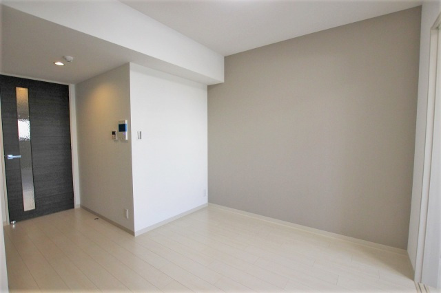 グランツ鶴見の居間・リビング