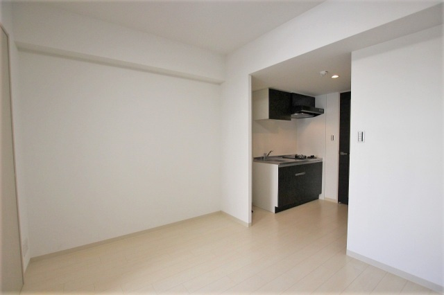 グランツ鶴見の居間・リビング