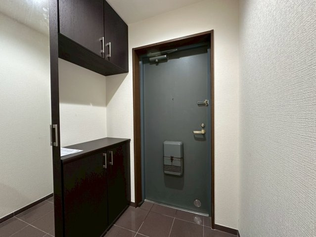 コンセール猪子石原の玄関