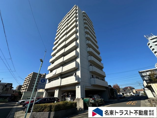 コンセール猪子石原の外観