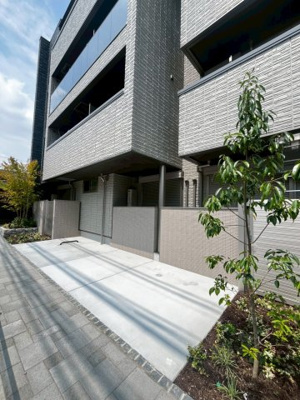 【駐車場】 | シャーメゾンセレナヴィラ