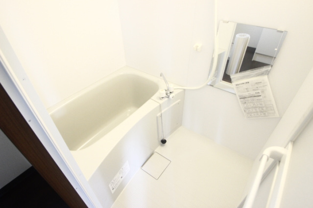 アイランドビル１６の浴室