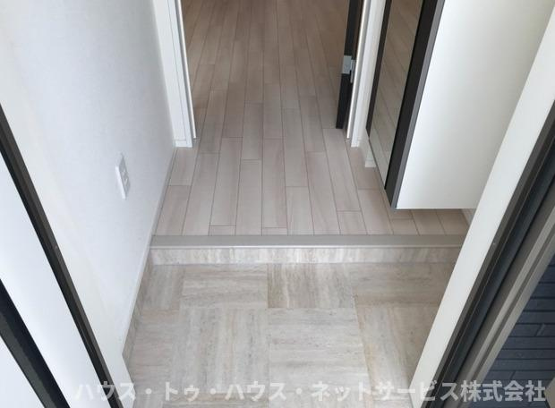 グランドゥール　エスの玄関