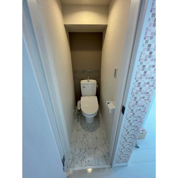 川崎市多摩区東三田２丁目のアパートのトイレ