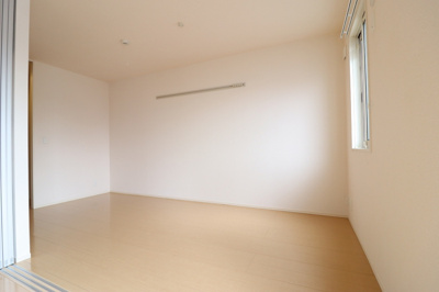 【洋室】 | フェリオ・ヴィアーレ