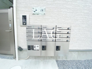 【その他共用部分】 | ノワール七里 | 宅配ボックスです。