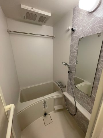 エスリード金山エクセア　名古屋市賃貸　仲介手数料無料の浴室|バス