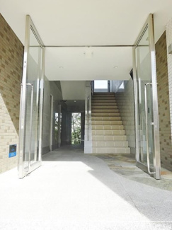 【ロビー】 | ドルフコートK