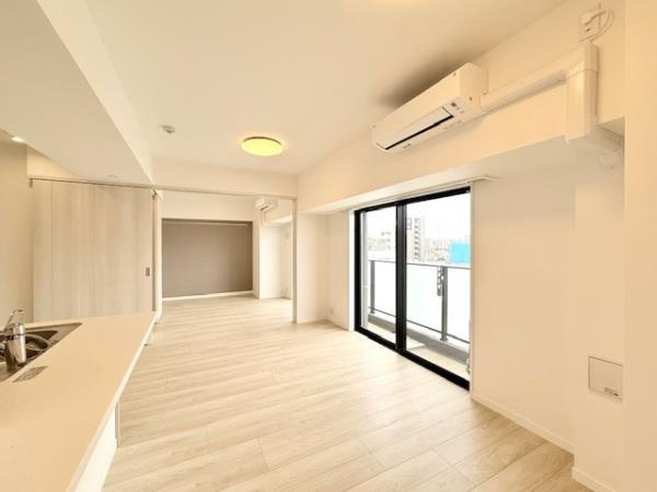 アジールコート町屋の居間・リビング