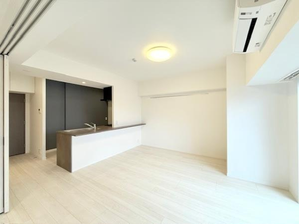 アジールコート町屋の居間・リビング