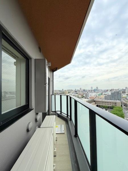 アジールコート町屋の居間・リビング