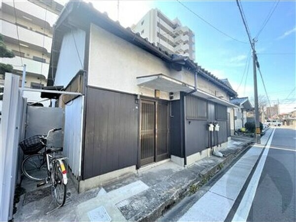 近藤貸家のロビー