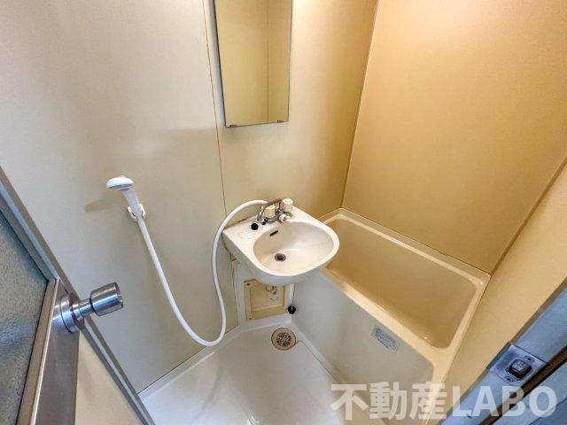 アベニュー西住之江の浴室