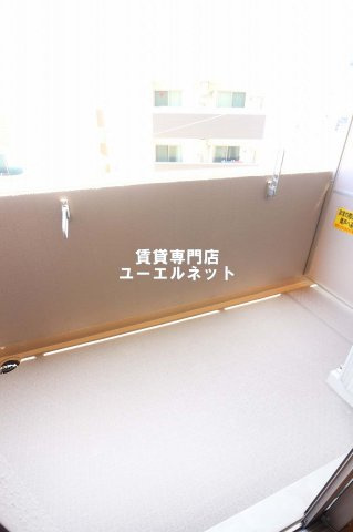 【バルコニー】 | エルセレーノ吹田 | バルコニー付きで採光＆風通し良好！