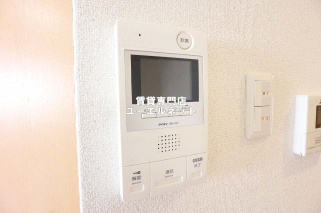 【セキュリティ】 | エルセレーノ吹田 | セキュリティ重視の方に嬉しいTVモニターホン