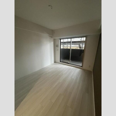 【洋室】 | スワンズシティ大阪クレアスト | 広々とした洋室です