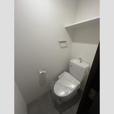 【トイレ】 | スワンズシティ大阪クレアスト | 落ち着いた色調のトイレです