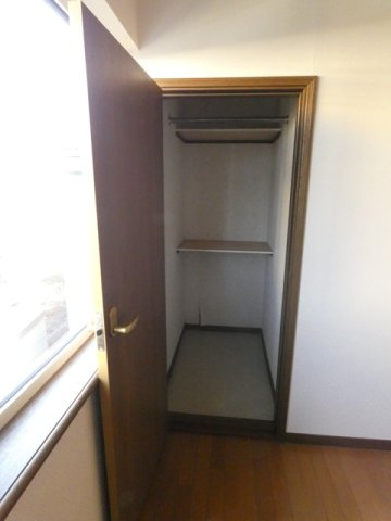 ＩＮ　ＦＵＭＩＺＯＮＯ（インフミゾノ）の収納