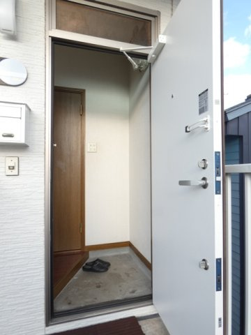 ＩＮ　ＦＵＭＩＺＯＮＯ（インフミゾノ）の玄関