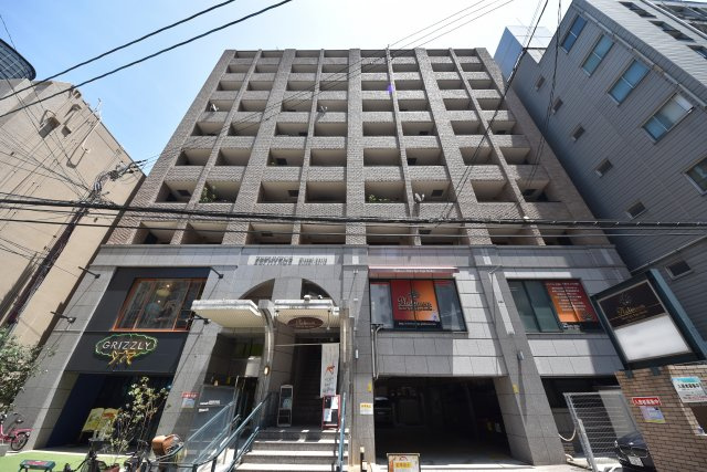 ゼフェロス南堀江の外観