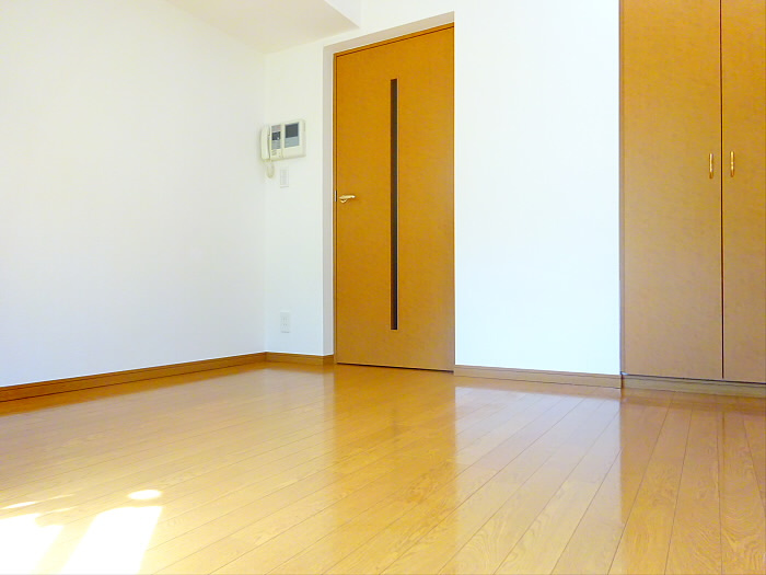 ルーブル祐天寺の居間・リビング