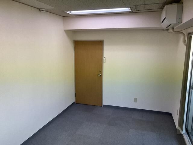 古川ビルの寝室