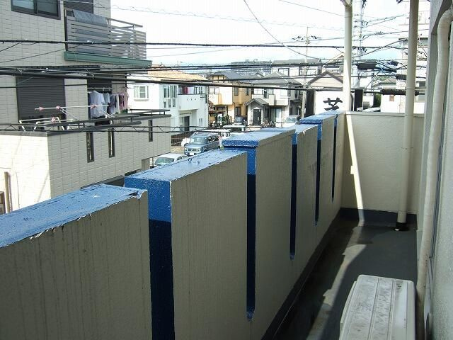 古川ビルのバルコニー
