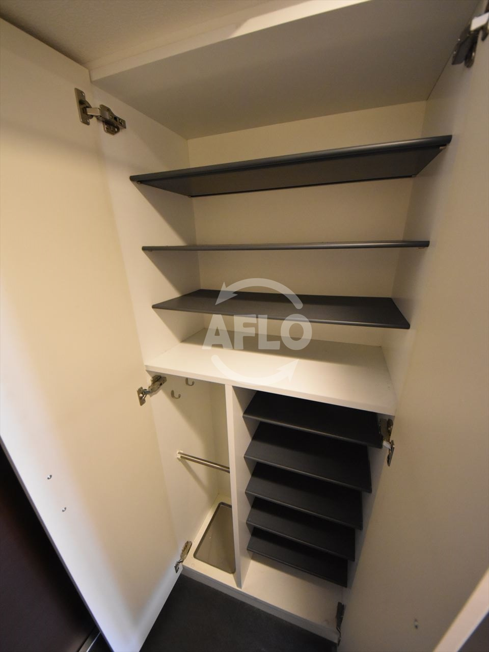 アドバンス大阪城レガーレの収納|アドバンス大阪城レガーレ　シューズボックス