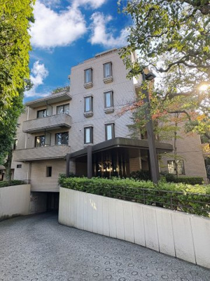 【外観】 | アルカサル目黒花房山 | ★JR山手線　目黒駅徒歩5分♪駅近の低層賃貸マンションです★