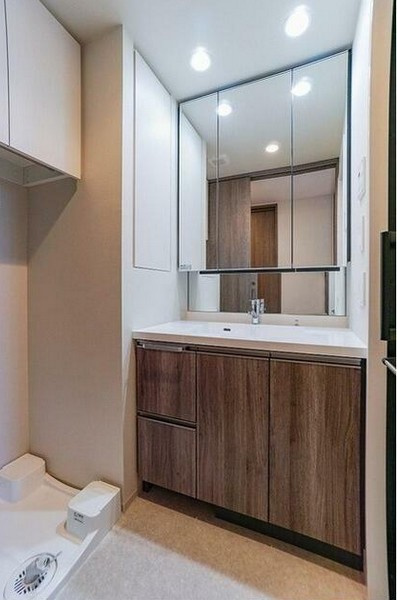 【独立洗面台】