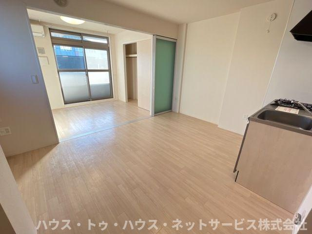 葉山レジデンスⅢの居間・リビング