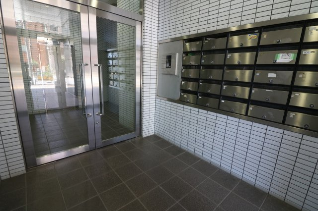 【エントランス】