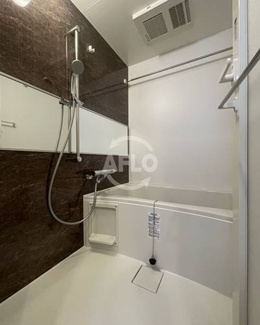 【浴室】 | Splendide NAMBAⅢ | スプランディッド難波Ⅲ　風呂