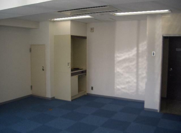 大阪市中央区西心斎橋１丁目の店舗事務所の内装