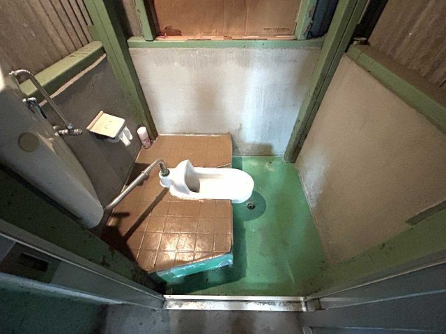 植田山倉庫・工場のトイレ