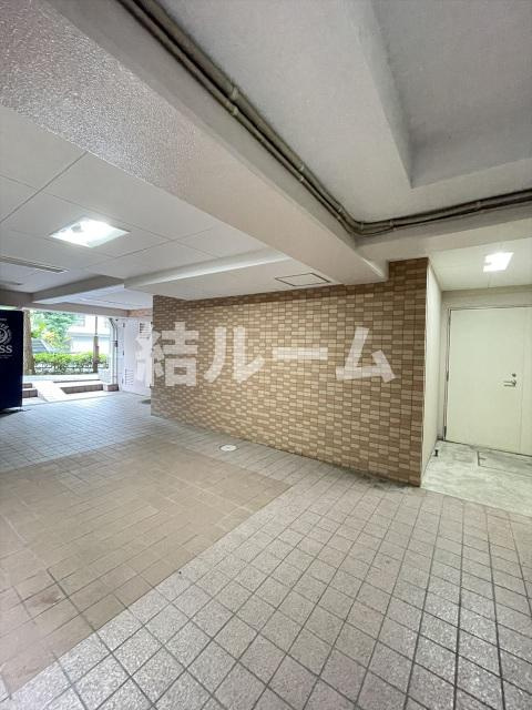 文京区関口２丁目の賃貸マンションのロビー