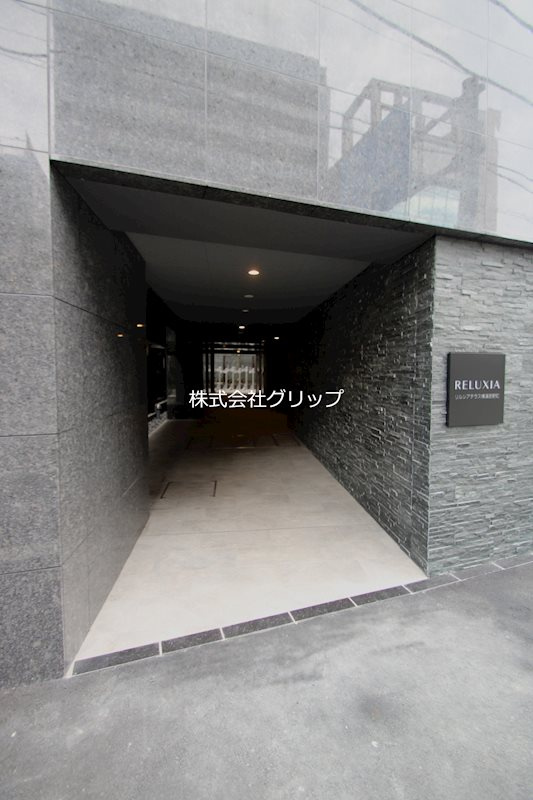 RELUXIA TERRACE 横濱吉野町のエントランス