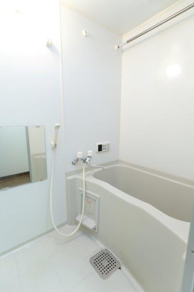 エバーグリーンの浴室