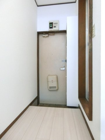 【玄関】 | 同物件内参考画像